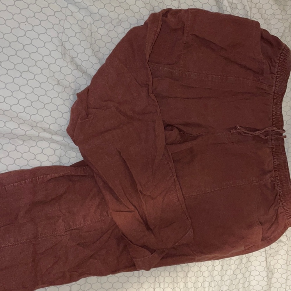 Old Navy Large Cargo-Style Linen Pants